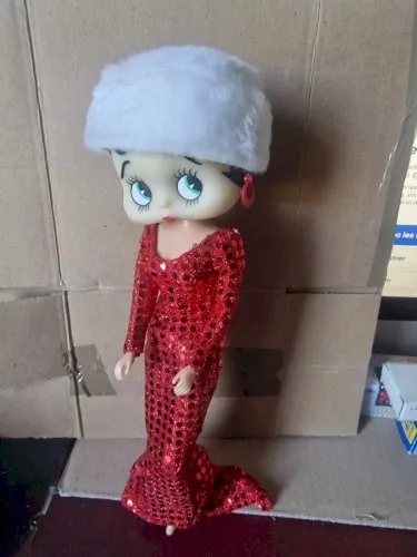 poupée BETTY BOOP 30 cm env