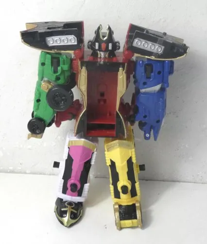 Power Rangers Megaforce Legendary Pirate Megazord incomplet