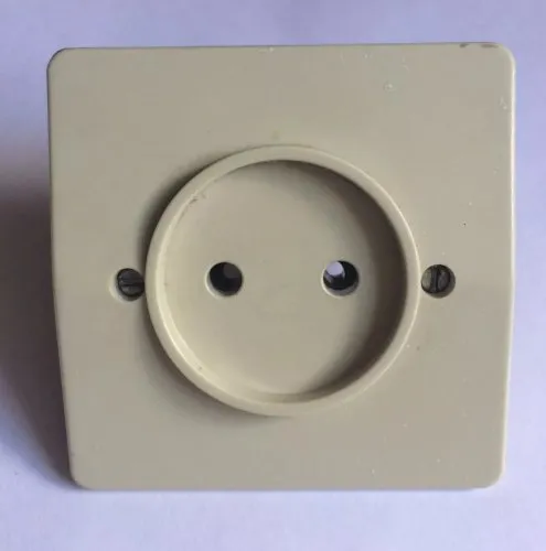 prise legrand neptune 2 2P SANS terre occasion (beige)