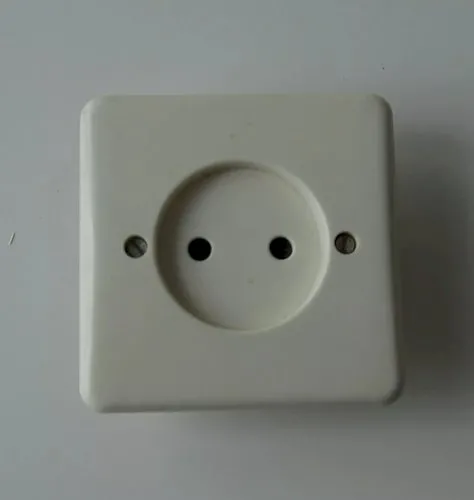 Prise Legrand Neptune ancienne SANS terre ref 80114