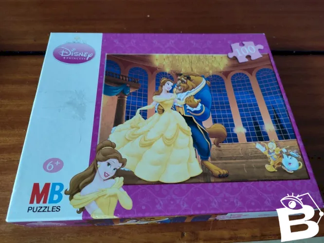 Puzzle 100 pièces Disney la belle et la bête en bon état