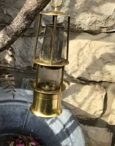 Rare petite LAMPE MINEUR Lanterne Sûreté Mines Eclairage LUMINAIRE Laiton propre