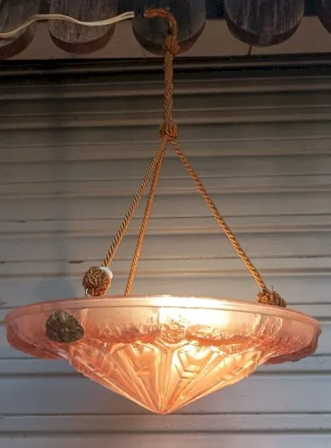 Rare Plafonnier / lustre Art déco NOVERDY en verre moulé pressé / état de marche