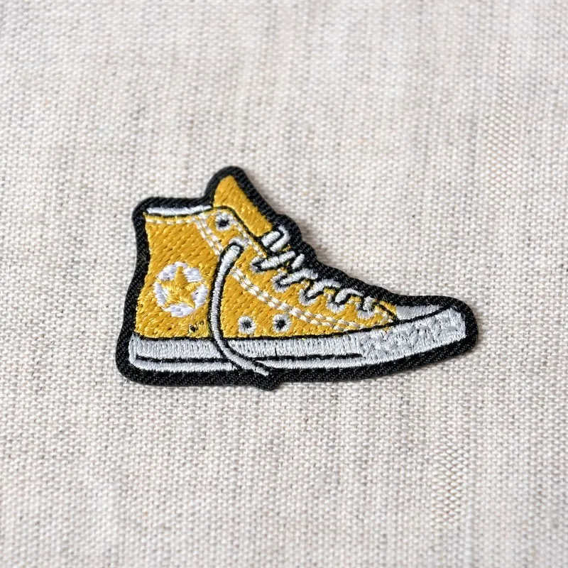 S ecusson baskets couleurs - Jaune