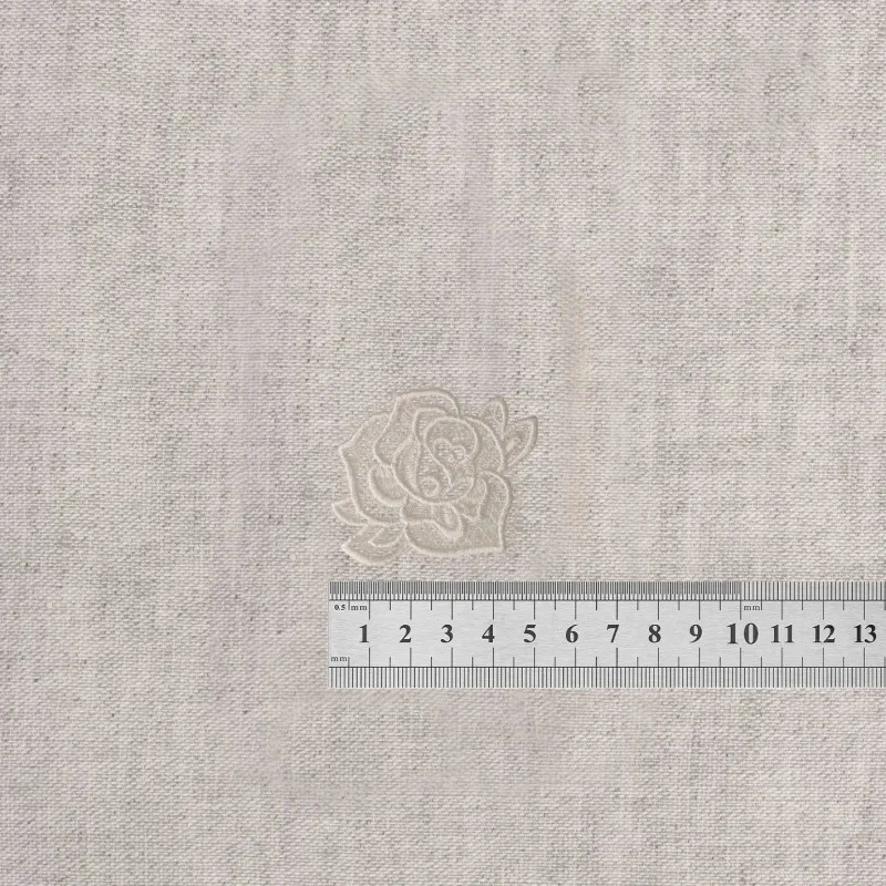 S ecusson en dentelle - Rose blanche