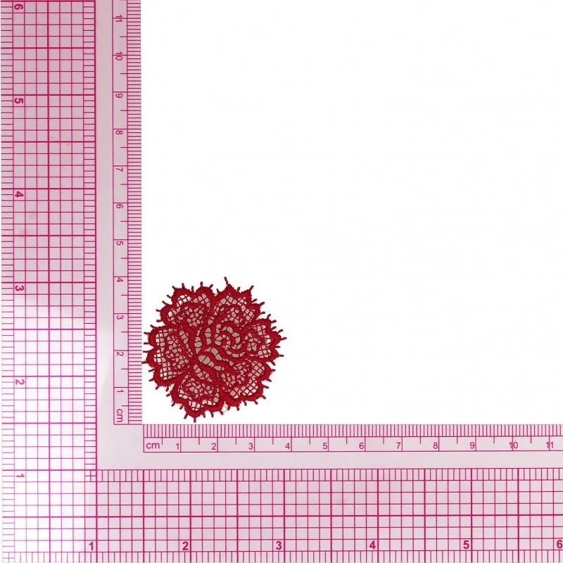 S ecusson rose dentelle - Bordeaux