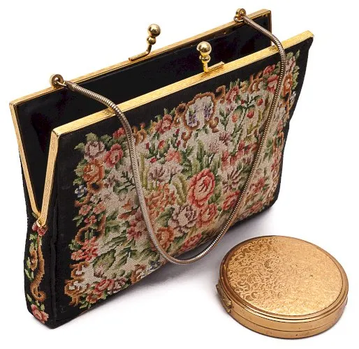 Sac de soirée brodé