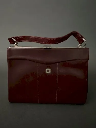 Sac en cuir bordeaux M3183