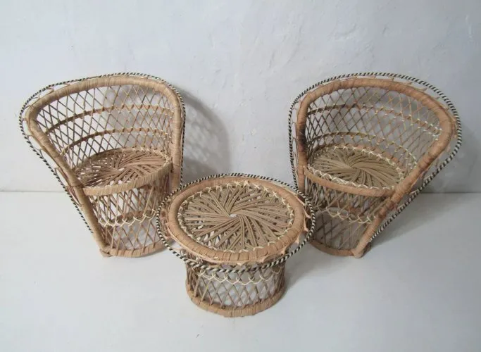 salon Emmanuelle rotin 2 fauteuils et 1 table Vintage pour poupée