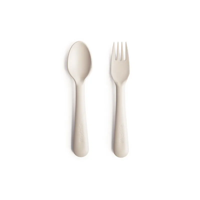 set tenedor y cuchara mushie ivory