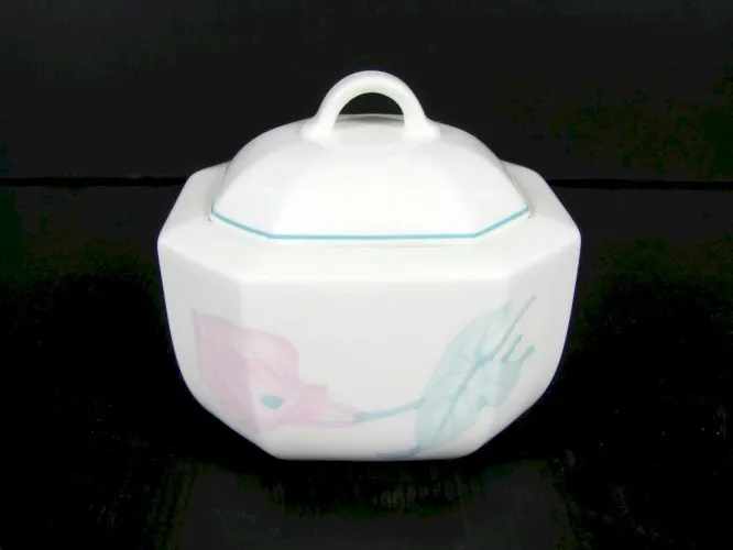 Sucrier Couvert Facetté Porcelaine Villeroy & Boch Modèle "Calla" Signé