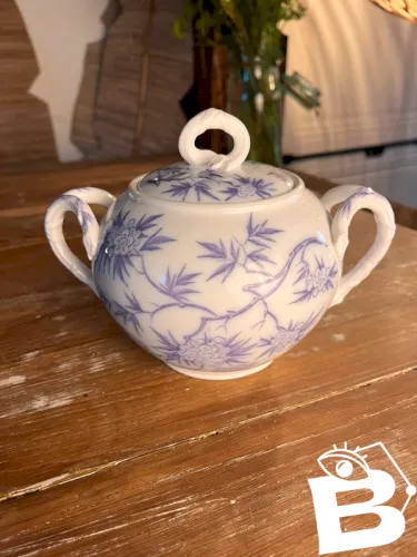 Sucrier en porcelaine Sarreguemines fin XIXe