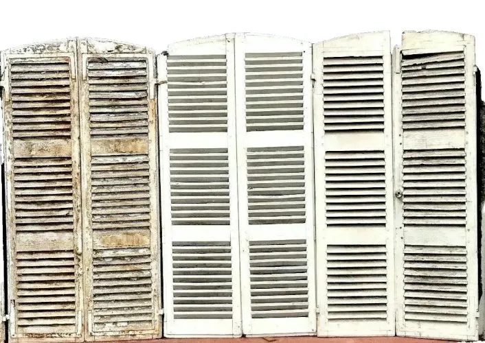 Suite de trois paires de volets en chene massif XIX