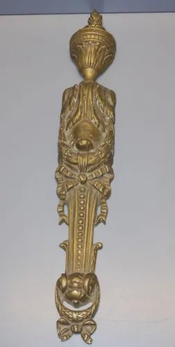 - SUPERBE ANCIEN BRONZE D'AMEUBLEMENT décor de FLAMBEAU NOEUDS LOUIS XVI GUI  D