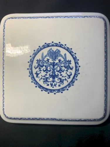 Superbe ancien dessous de plat en faience MODELE Rouen,