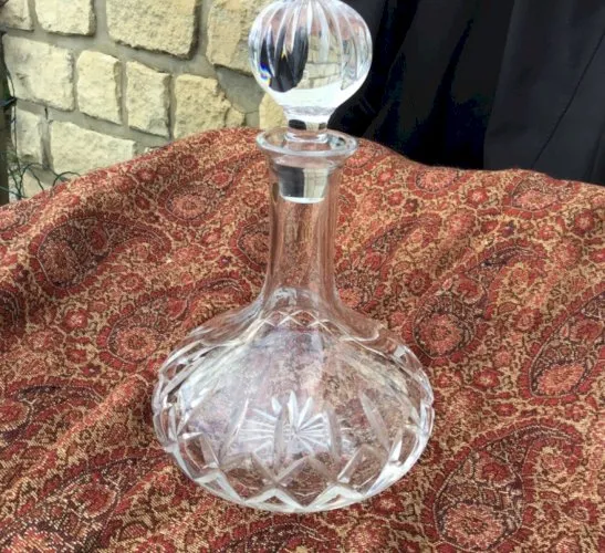 SUPERBE CARAFE À DÉCANTER MASSIVE CRISTAL TAILLÉ MAIN 1,7 KG estampill ATLANTIS