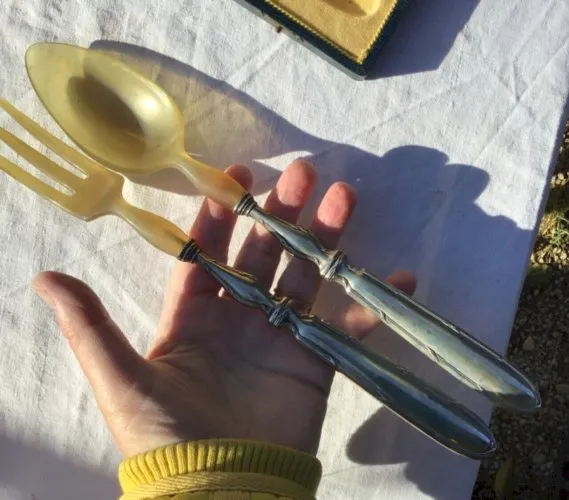 Superbe coffret de couverts à salade en argent fourré et corne très bel etat