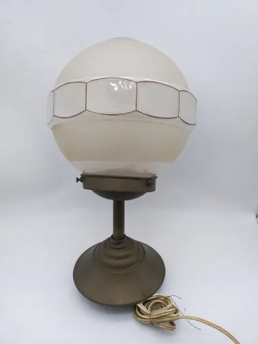 Suspension boule art déco .