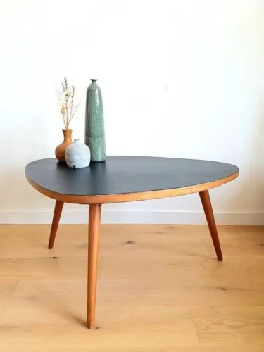Table basse tripode vintage