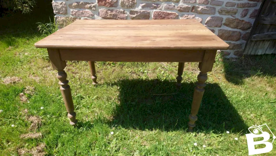 Table chêne pieds tournés