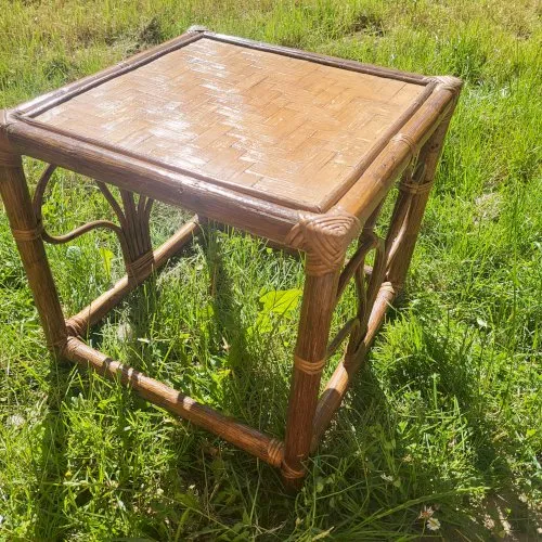 table d appoint en bambou