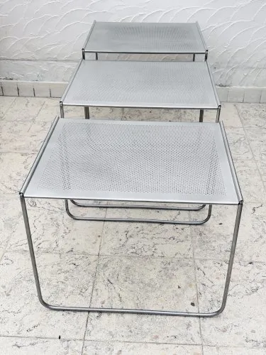 Tables gigognes minimaliste grise