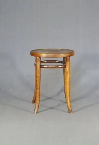 Tabouret bas Thonet ,vers 1930, motif fleuri