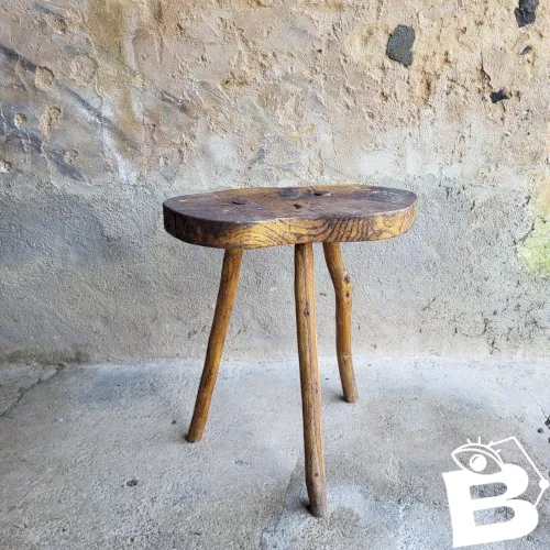 Tabouret bois brutaliste chêne