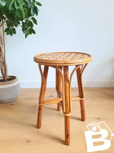 Tabouret vintage en rotin et châtaignier