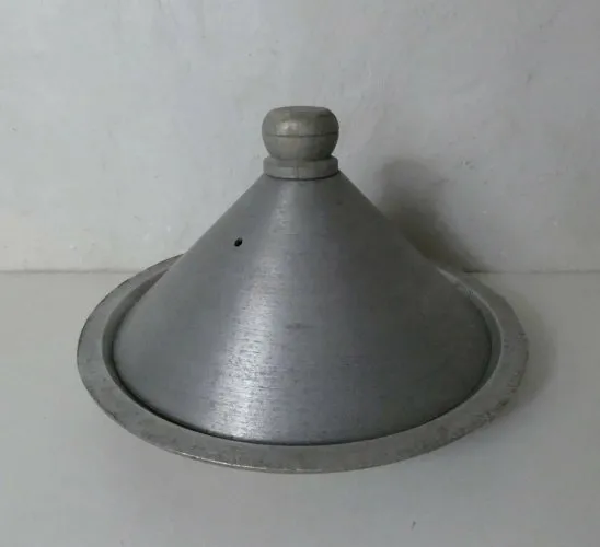 tajine en fonte d'aluminium vintage