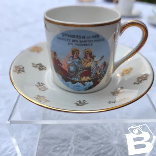 Tasse à café de collection, porcelaine de France