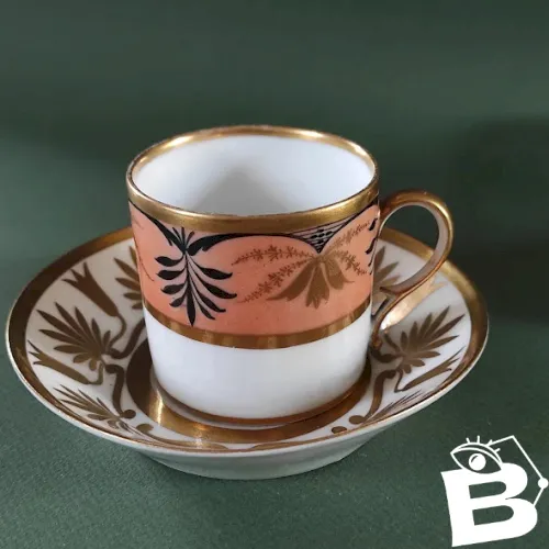 Tasse à café litron, porcelaine de Paris , Empire