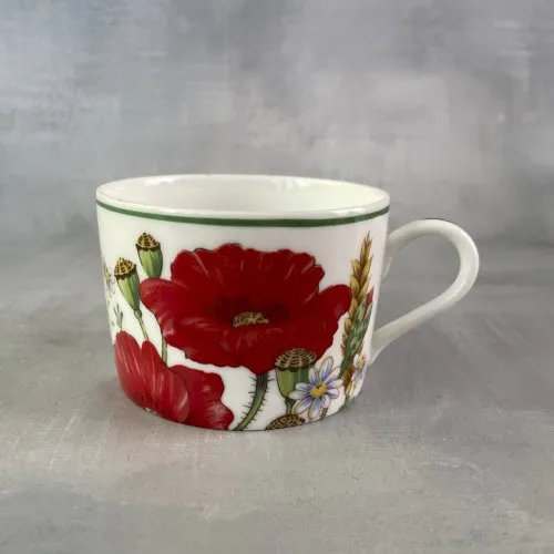 Tasse à thé porcelaine de Limoges RAYNAUD décor fleurs coquelicots