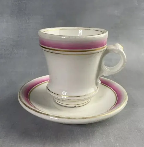 Tasse brulot et soucoupe ancien porcelaine non marqué blanc à liseré rose et or