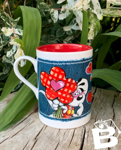 Tasse Diddl rouge motifs cœurs et fleurs