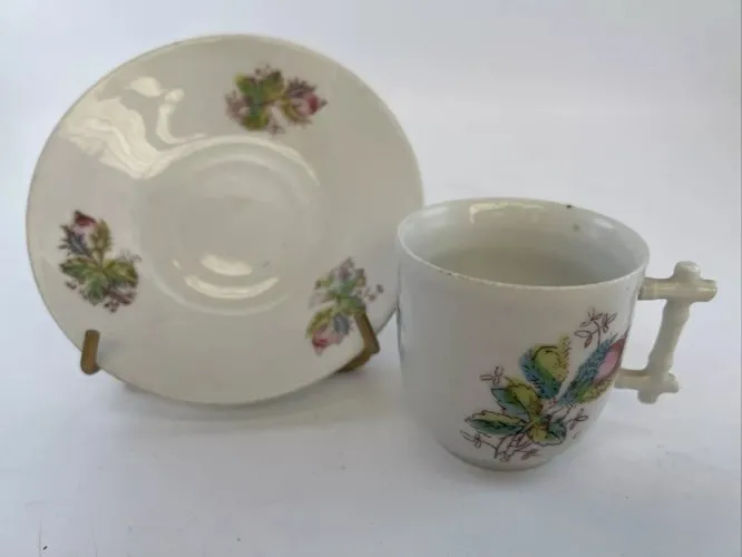 Tasse En Porcelaine Fleur Chardon Limoges Longwy