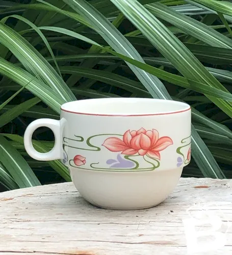 Tasse en porcelaine Villeroy & Boch modèle Florida