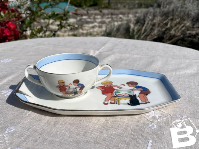 Tasse et sous-tasse tartine pour enfant en porcelaine de Limoges