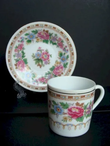Tasse + soucoupe porcelaine Chinoise / Pivoine