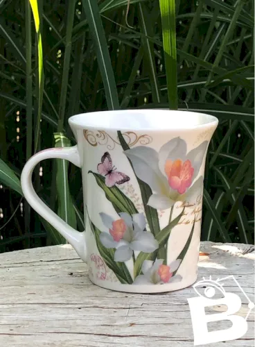 Tasse Trend Up motifs florales
