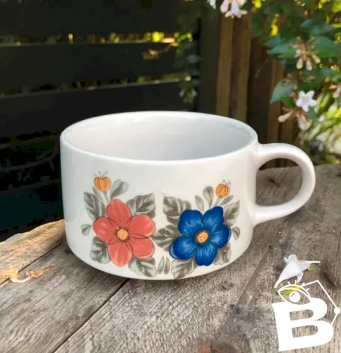 Tasse vintage en grès