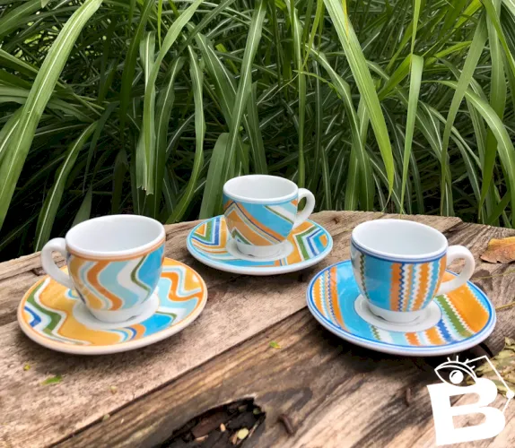 Tasses à expresso et soucoupes Italiennes Tognana