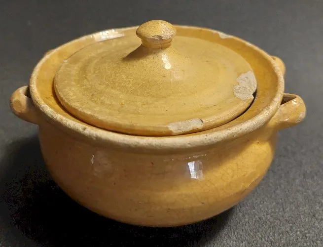 Terrine individuelle terre cuite vernissée début XXème