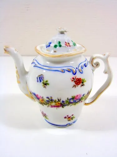 Théière Egoïste Porcelaine Paris XIX Décor Rocaille Fleurs & Or Fin Signée Creux