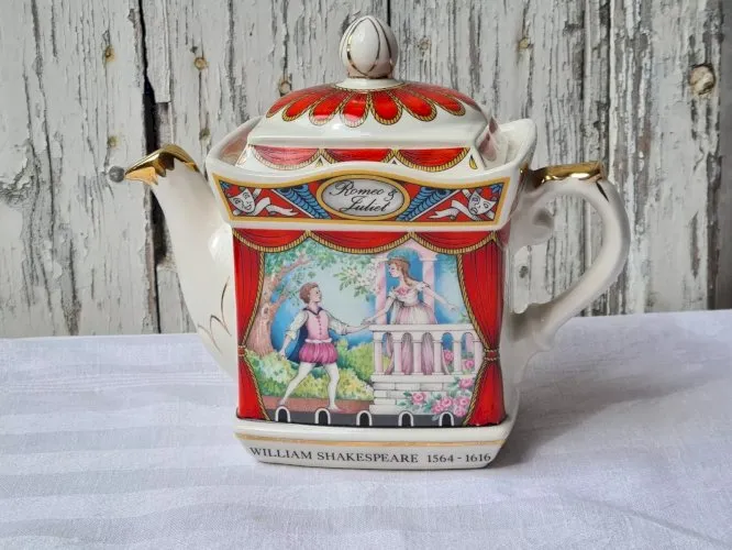 Théière James SADLER Roméo et Juliette - Tea-pot Shakespeare - Made in England