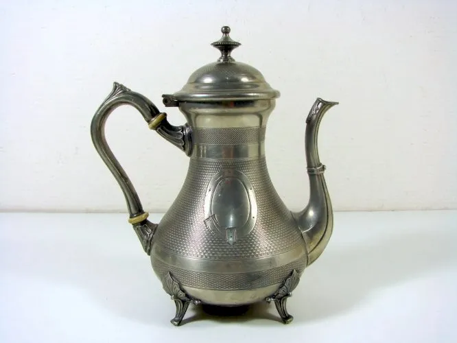 Théière Métal Argenté Allemand Début XX° Décor Guilloché Poinçon WMF H - 22 cm