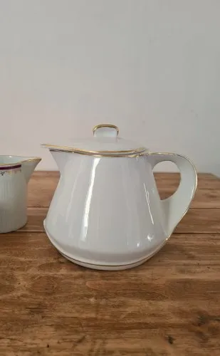 Théière porcelaine Art Nouveau Manufacture Précieux