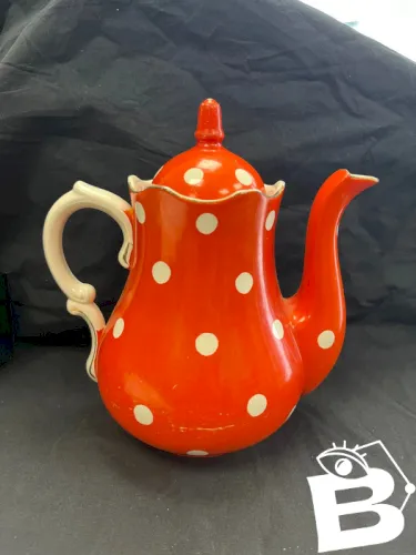 Théière Sarreguemines rouge à point blanc