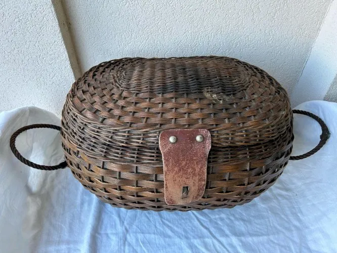 Travailleuse boite à ouvrage osier