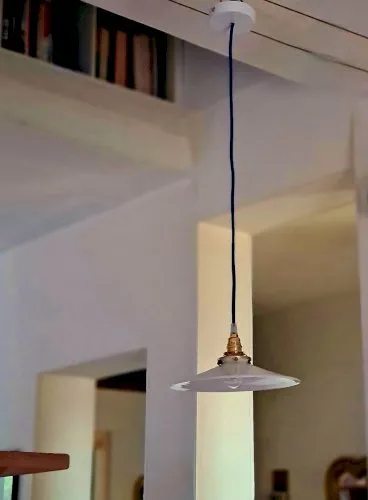 Très ancienne opaline Suspensions